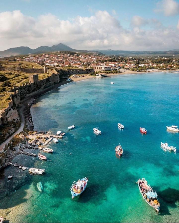 Eleni Suites Methoni Eksteriør billede