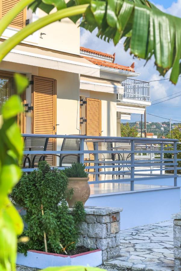 Eleni Suites Methoni Eksteriør billede