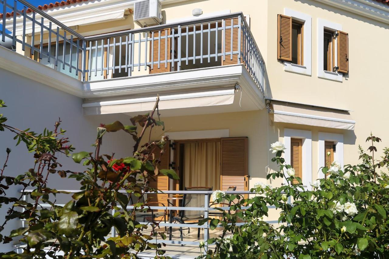 Eleni Suites Methoni Eksteriør billede