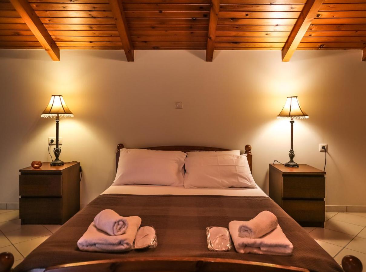 Eleni Suites Methoni Eksteriør billede