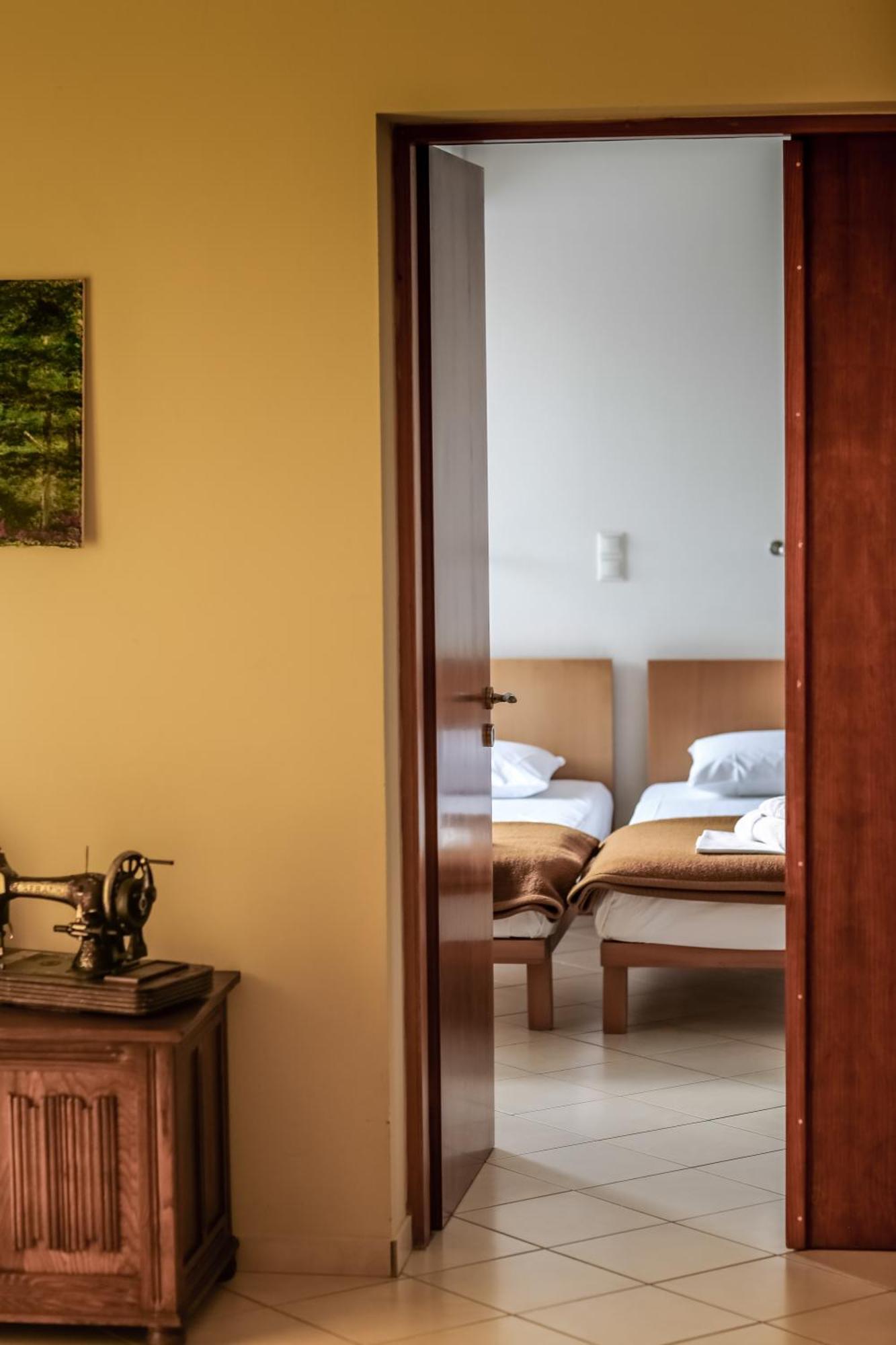 Eleni Suites Methoni Eksteriør billede