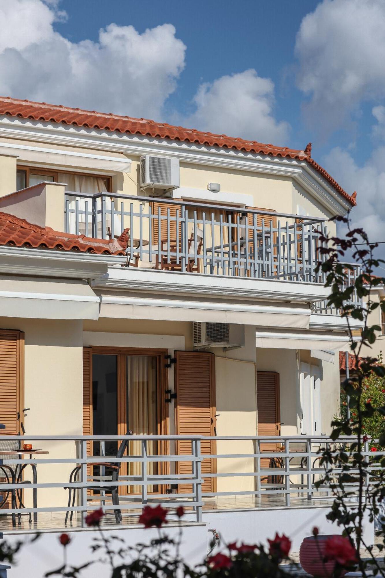 Eleni Suites Methoni Eksteriør billede